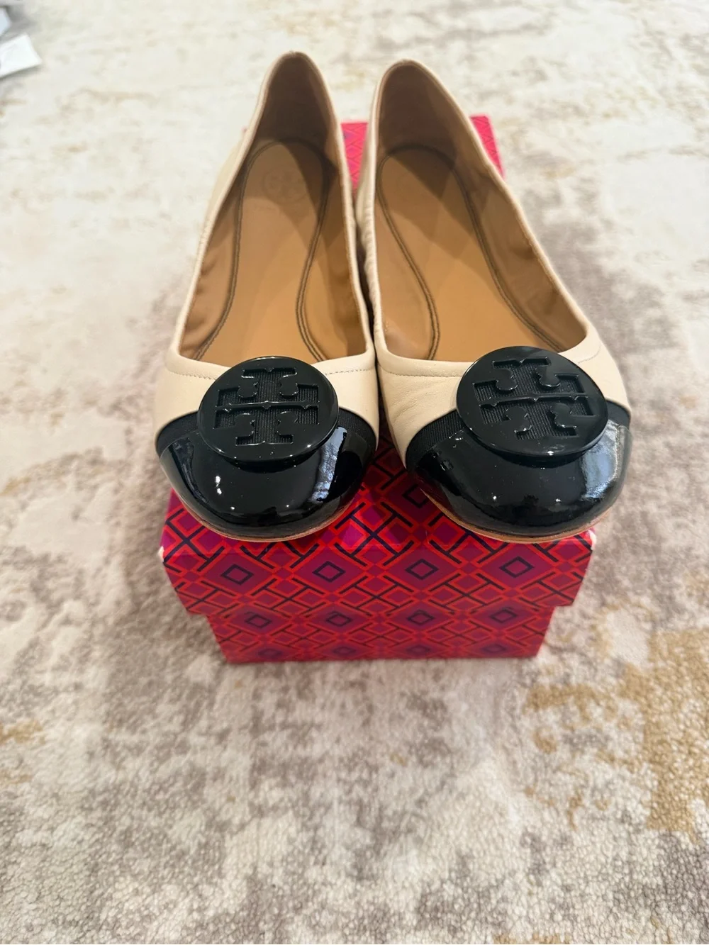 Tory Burch Two-Tone Cream Leather Ballet Flats with Black Patent Cap Toe